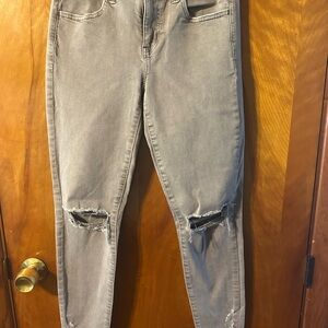 American Eagle Outfitters Gray Ripped Skinny Jeans